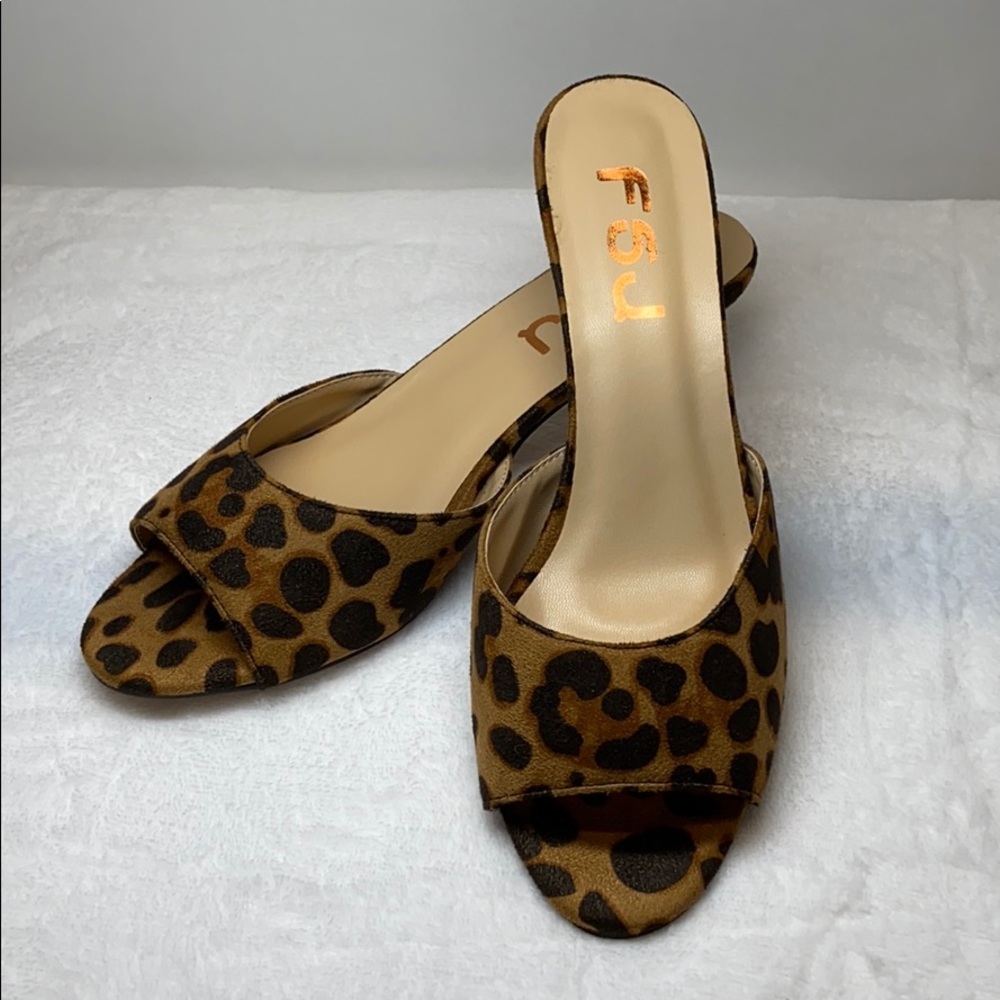 Suede Leopard Low Kitten Heel Pumps